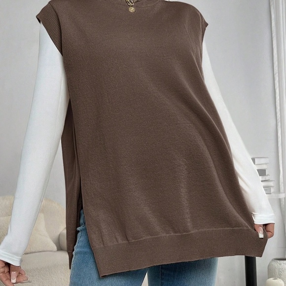 NWOT Maternity Casual Slit Half Turtleneck Sweater - Picture 2 of 7